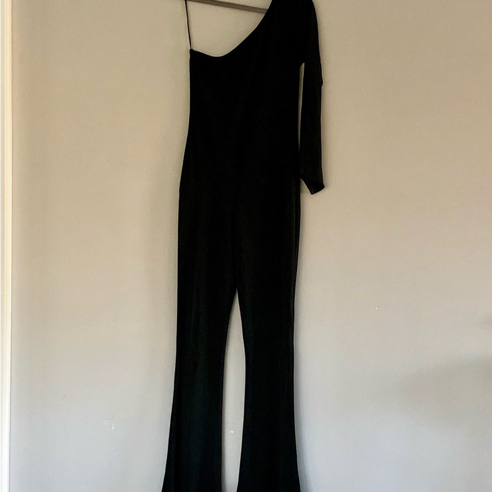 Vintage One Shoulder, Flair Leg, Black Crepe Jumpsuit. Sexy Disco Cat-woman. S - Picture 3 of 6